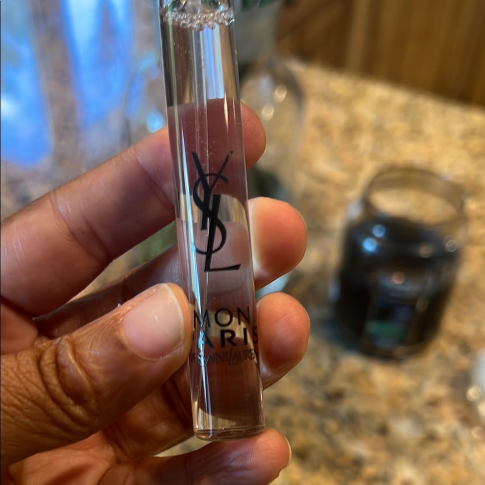 Yves Saint Laurent Paris Eau de Parfum travel spray - Picture 4 of 5